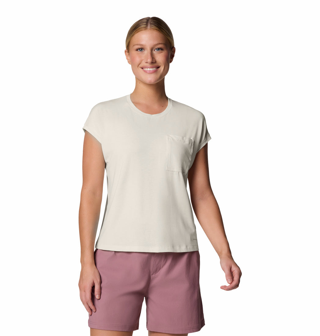 Columbia Women's T-shirt - BOUNDLESS TREK