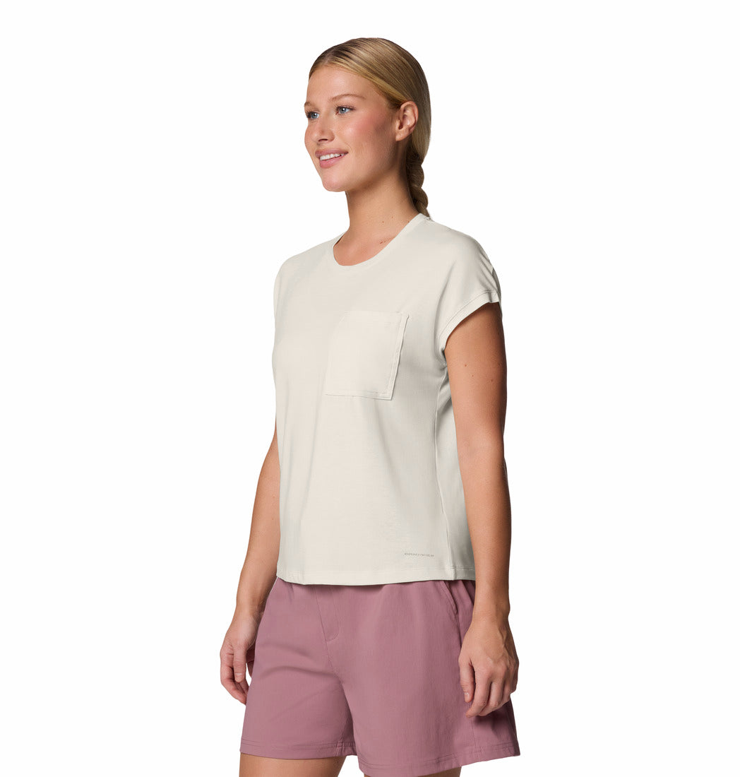 Columbia Women's T-shirt - BOUNDLESS TREK