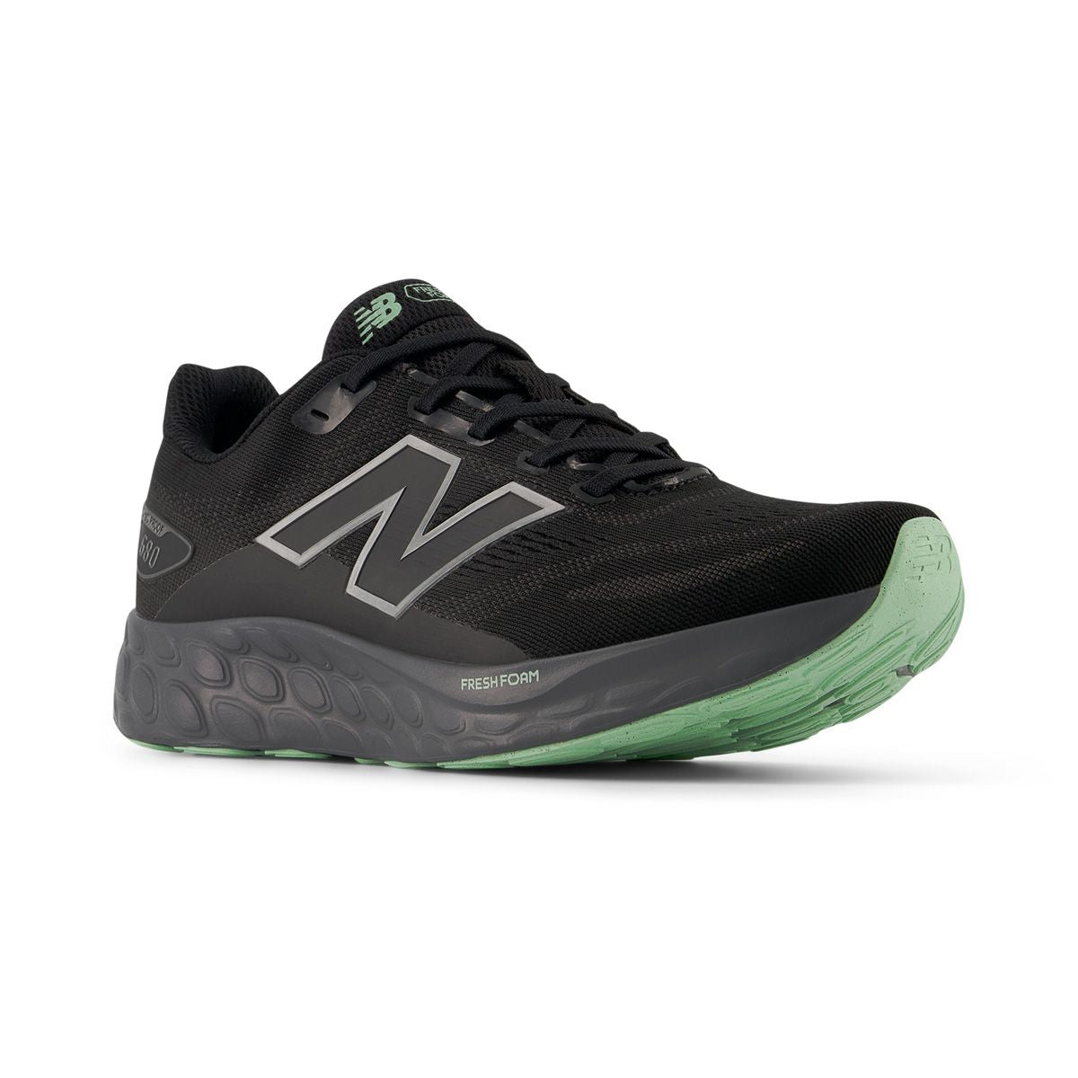 Souliers de course New balance pour femmes - 680 V8