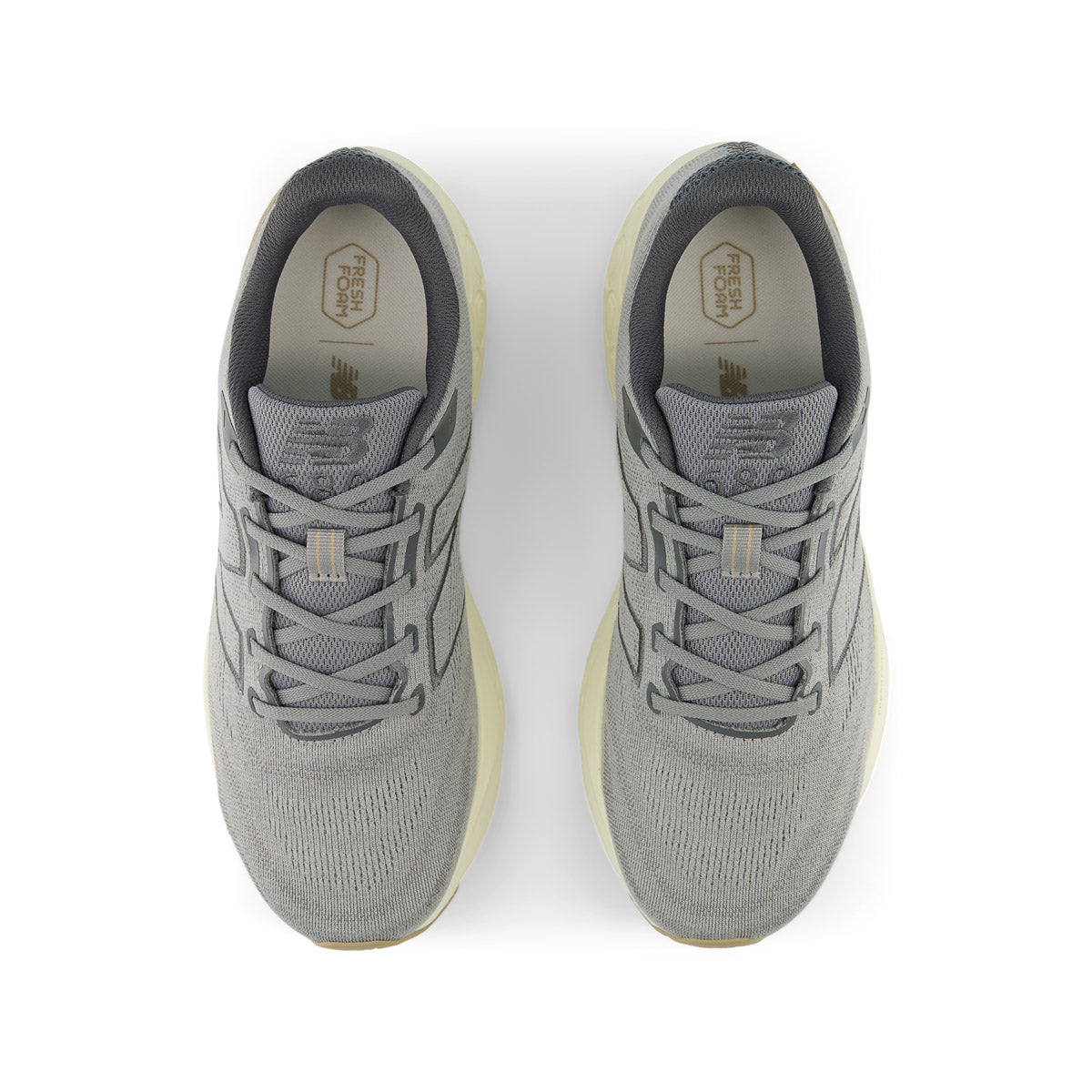 Souliers de course New Balance pour hommes - 680 V8 LARGE 2E