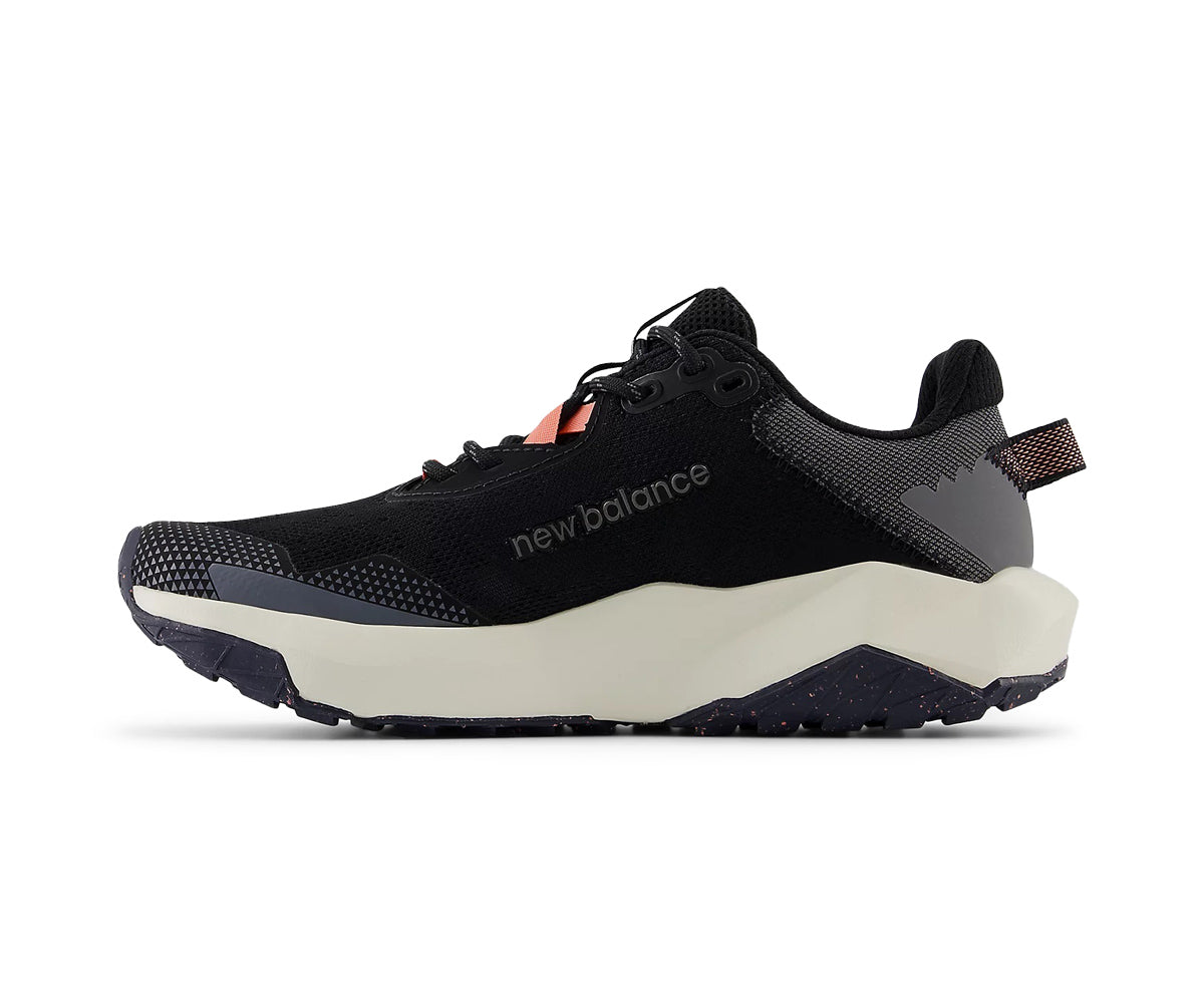 Souliers de course sur sentiers New Balance pour femmes - NITREL V6 WIDE