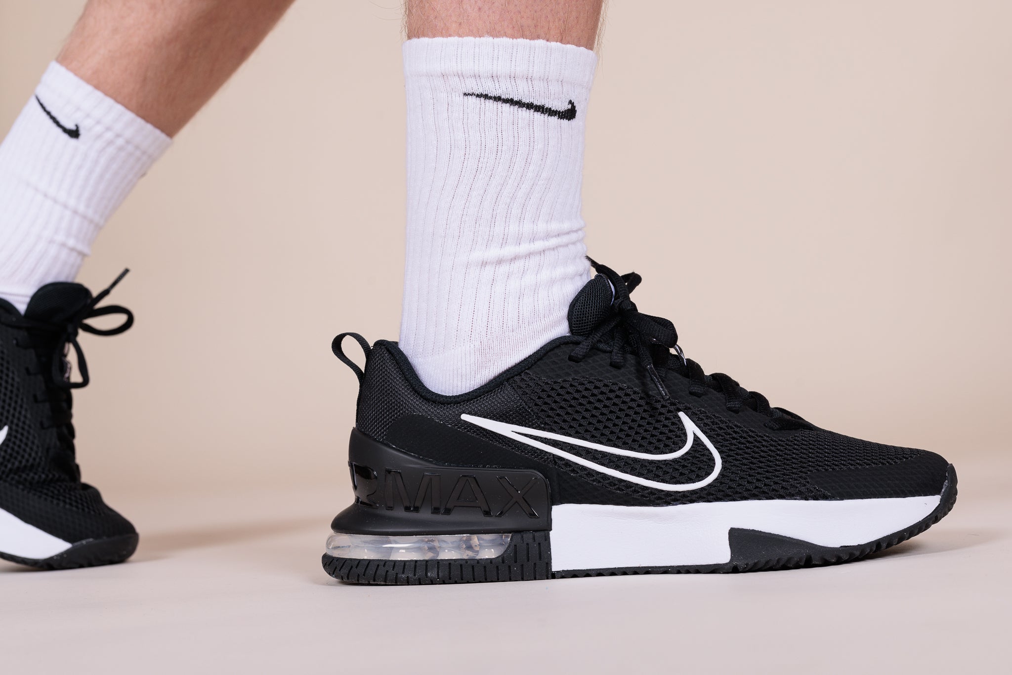 Souliers de sport pour hommes Nike - AIR MAX ALPHA TRAINER 6