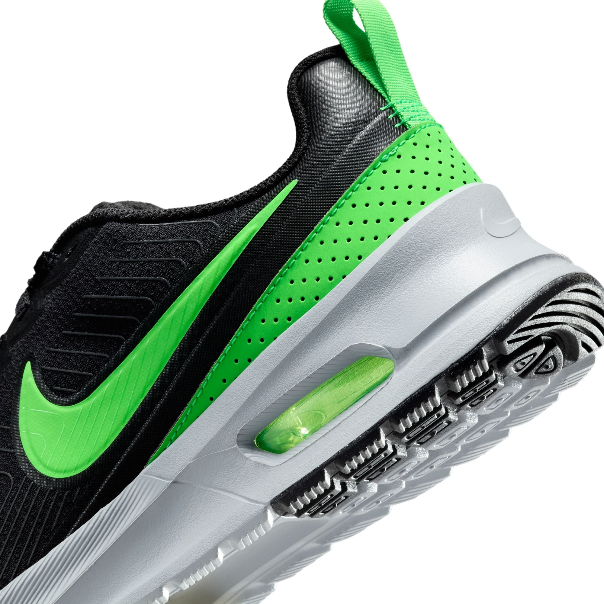 Souliers Nike pour hommes - AIR MAX NUAXIS