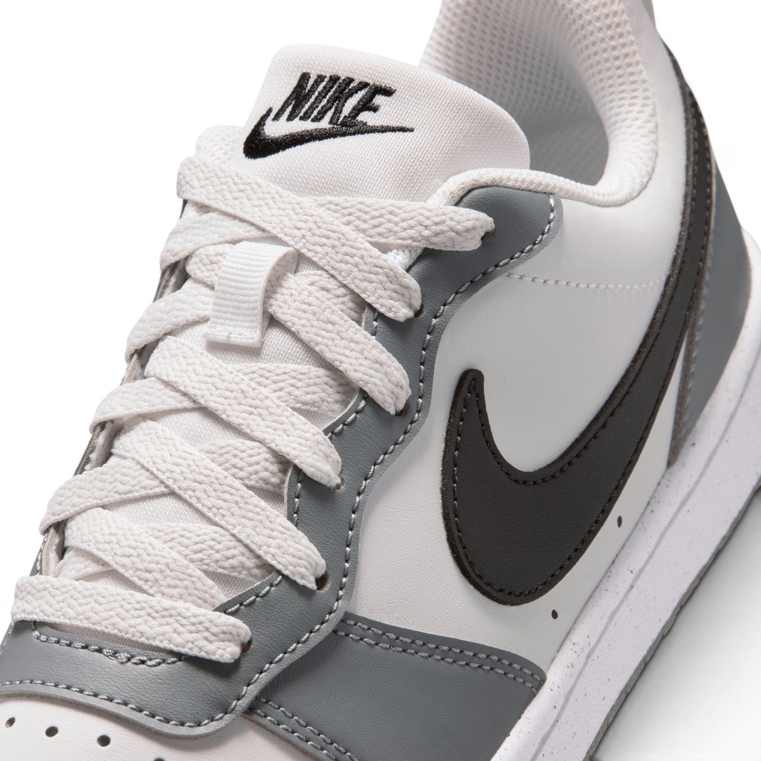 Nike Boys' Shoes (Junior) - COURT BOROUGH LOW 2