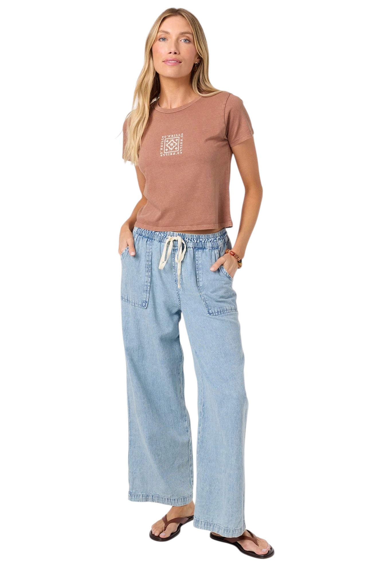 O'Neill Women's Fitted T-Shirt - RADIANT TEE