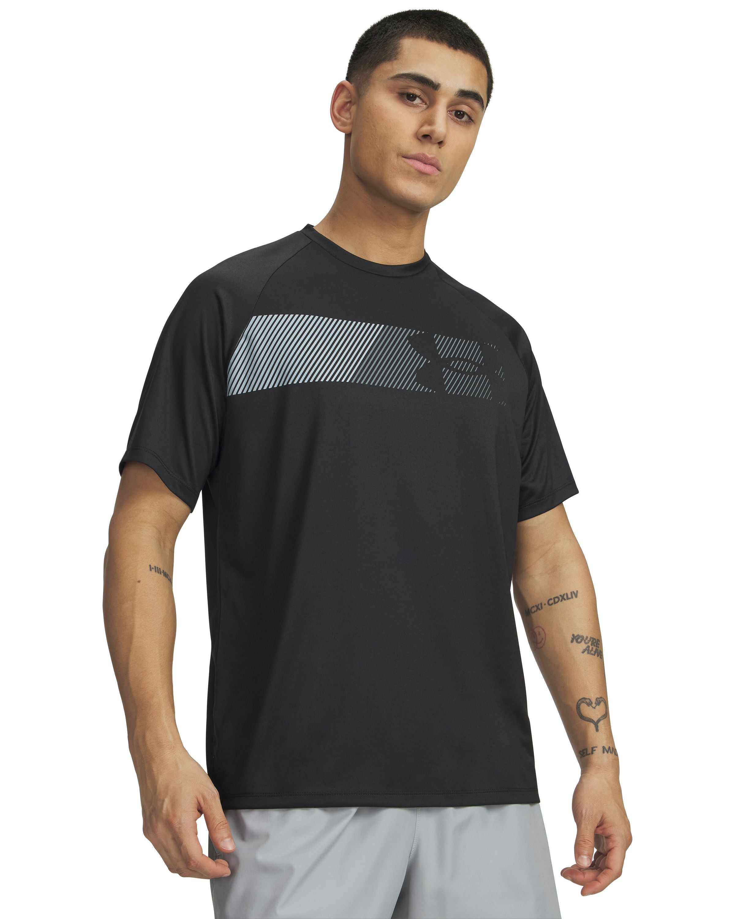 TECH GRAPHIC TEE