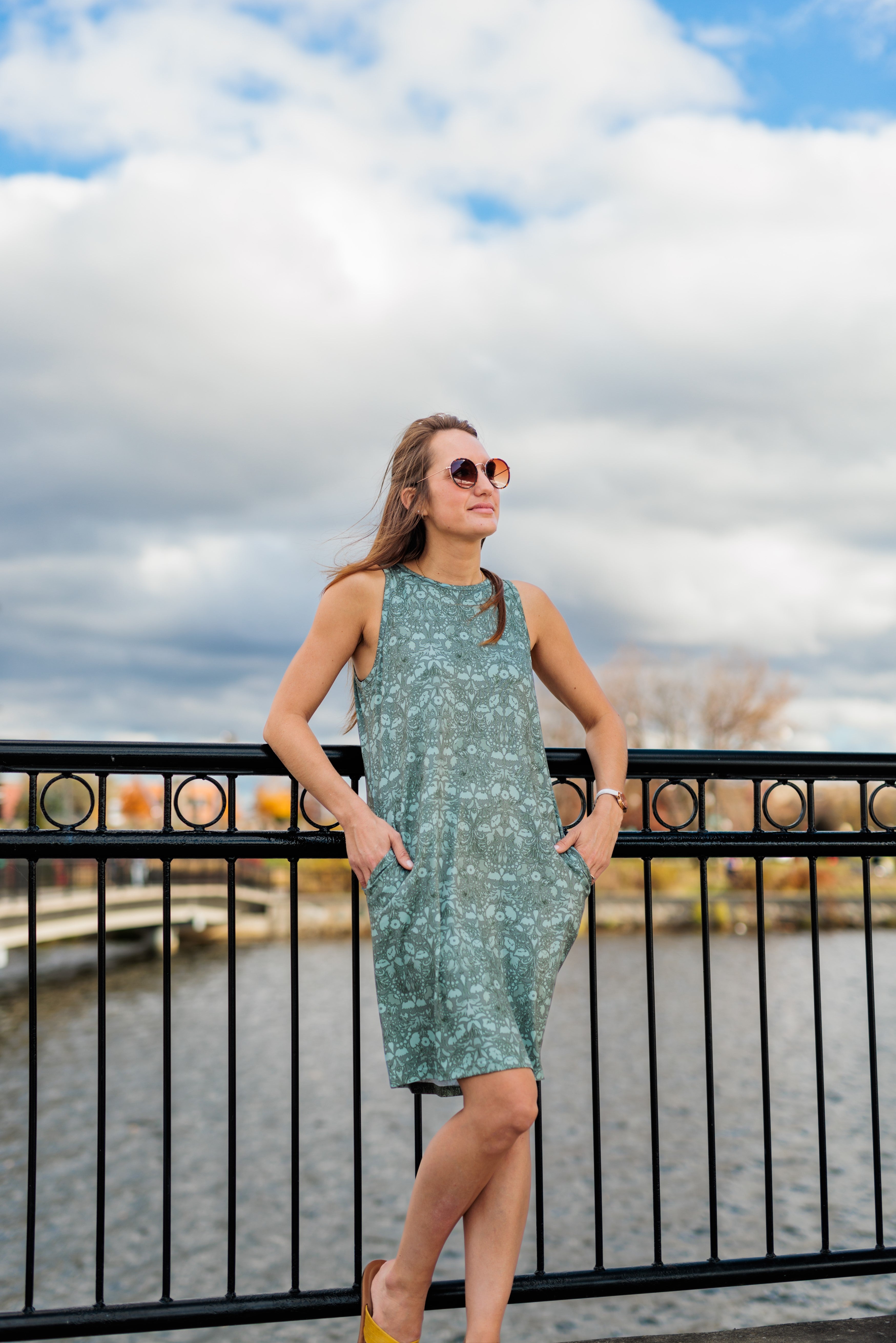 Robe pour femmes Vista - LOLA SLEEVELESS