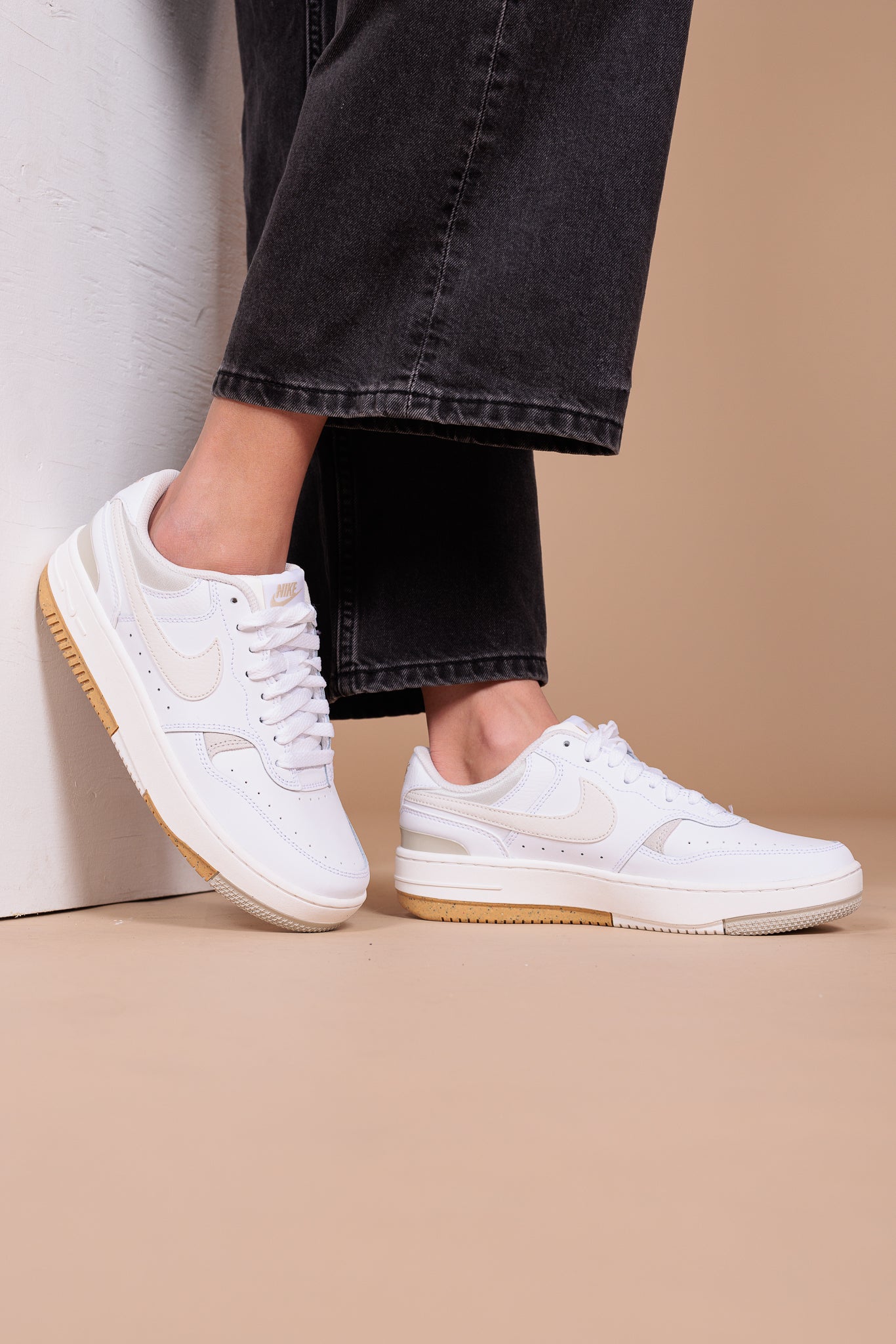 Souliers plateforme femmes Nike - GAMMA FORCE