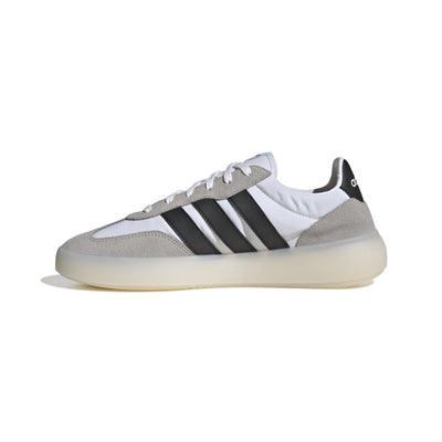 Souliers Adidas pour hommes - BARREDA DECODE