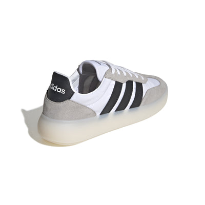 Souliers Adidas pour hommes - BARREDA DECODE