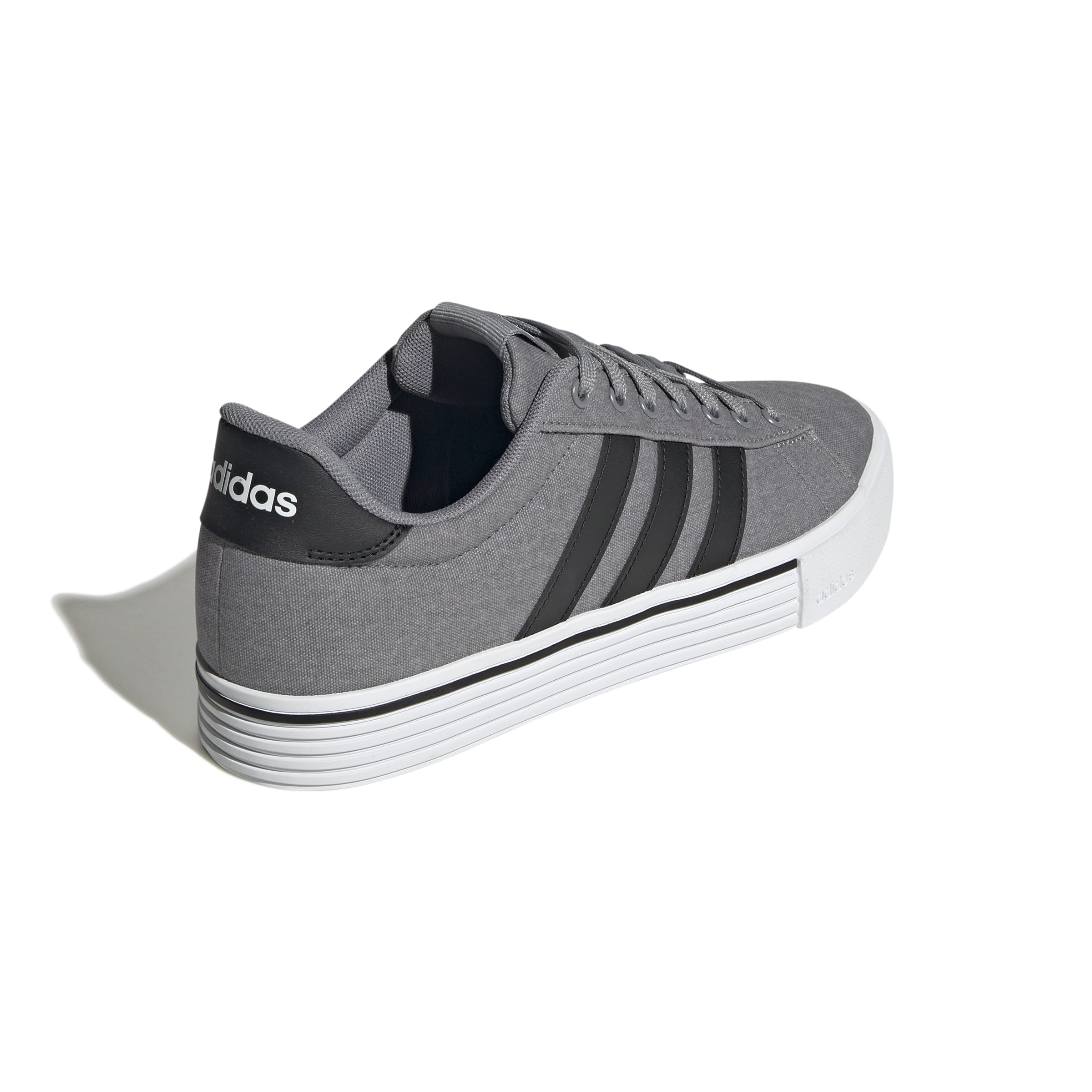Souliers Adidas hommes - DAILY 4