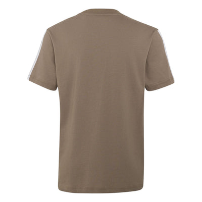 T-shirt Adidas Essentials pour garçons avec trois bandes sur les manches, vue de dos