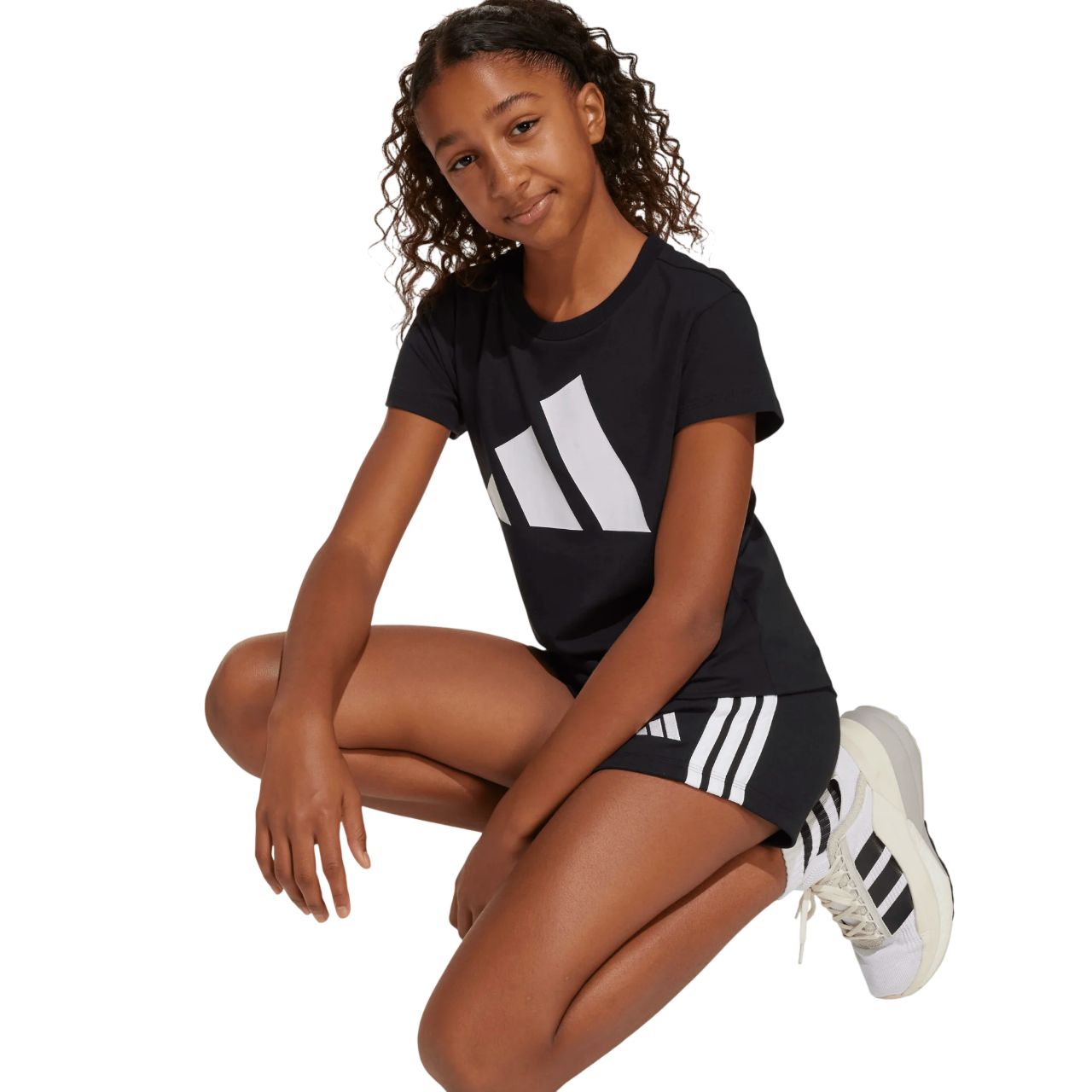 Adidas Girls Youth T-shirt - LARGE EMBLEM SHIRT