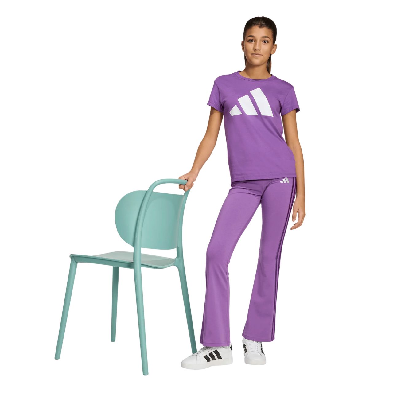Adidas Girls Youth T-shirt - LARGE EMBLEM SHIRT
