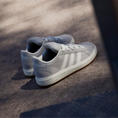 Souliers mode Adidas pour filles - GRAND COURT 00S