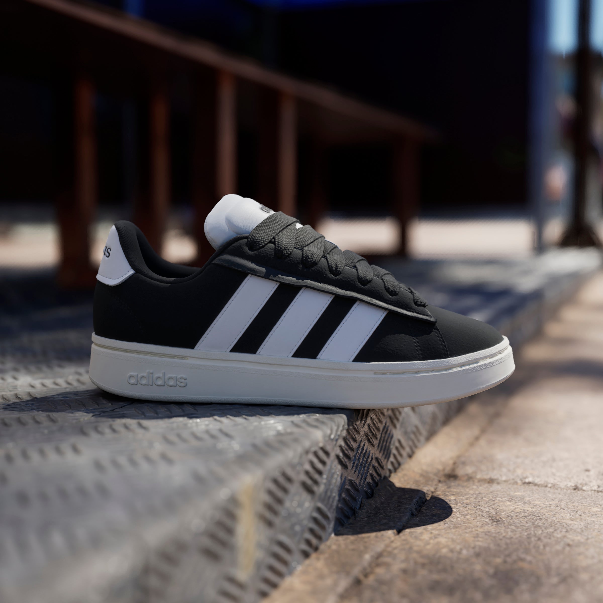 Souliers mode Adidas pour hommes - GRAND COURT ALPHA