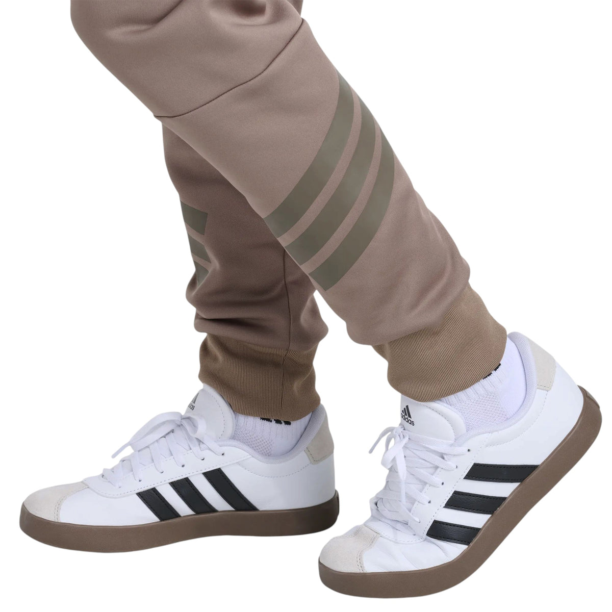 Pantalon jogger Adidas Future Icons pour garçons, détail des bandes et des bas côtelés