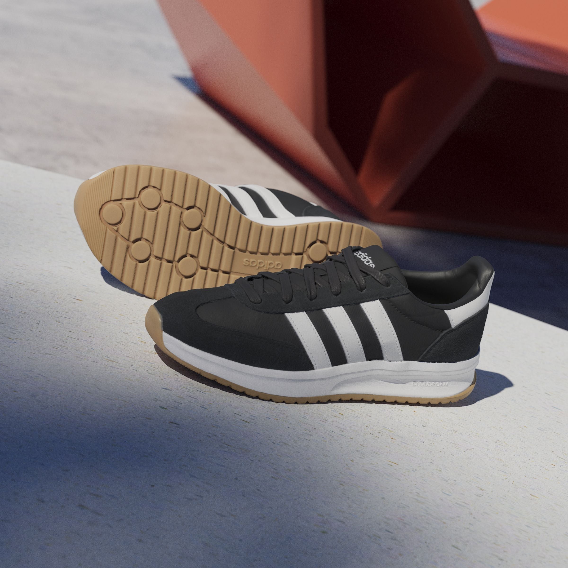 Souliers mode Adidas pour femmes - RUN 70S 2.0