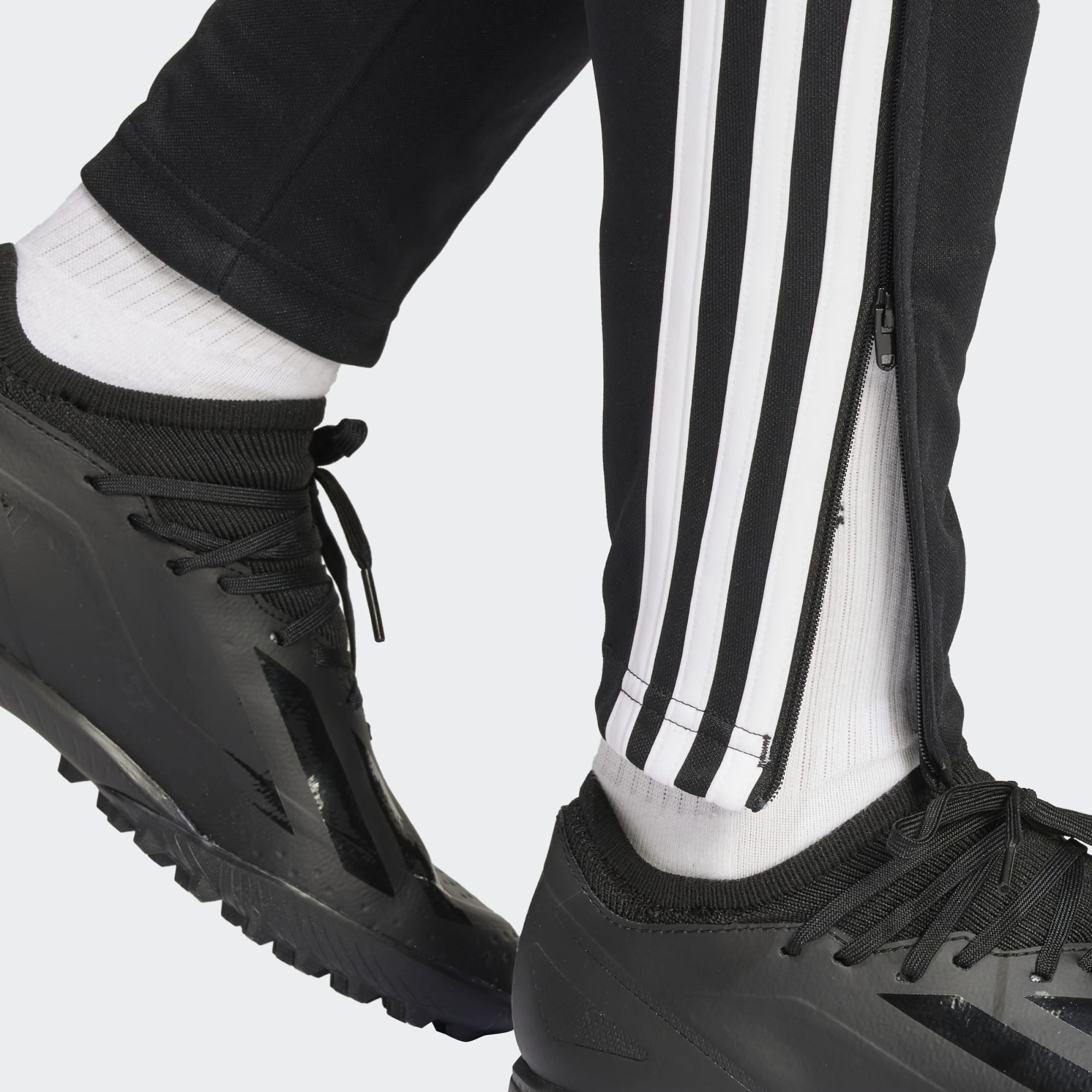 TIRO24  - Pantalons d'exercices pour femmes - Adidas