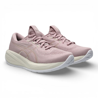Souliers de course Asics pour femmes - GEL CUMULUS 28