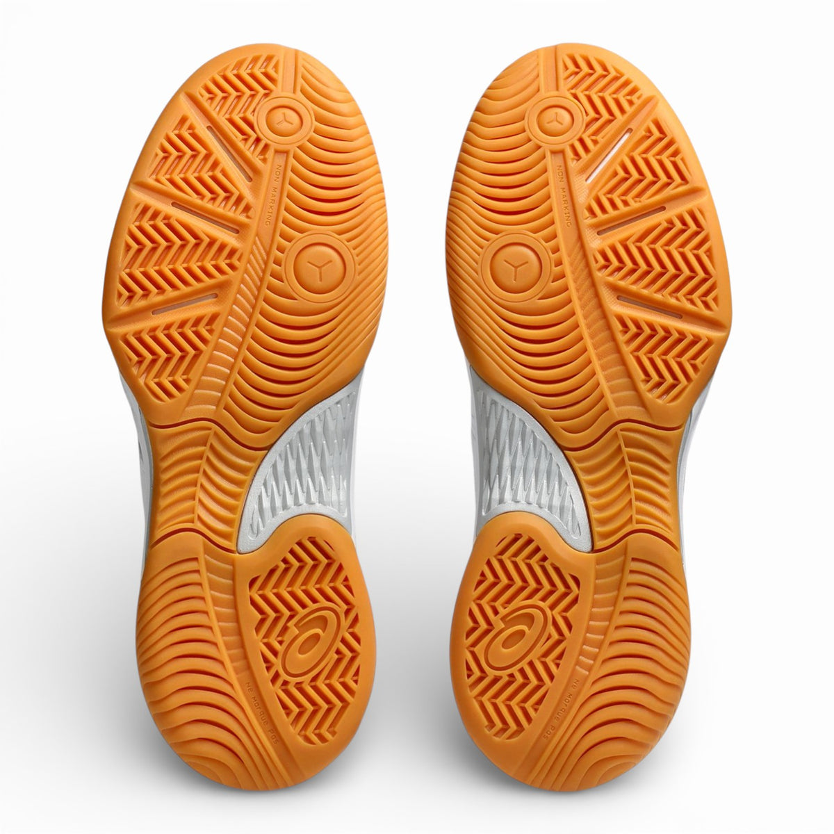 Souliers de sport intérieur Asics pour femmes - GEL-REMNA 2