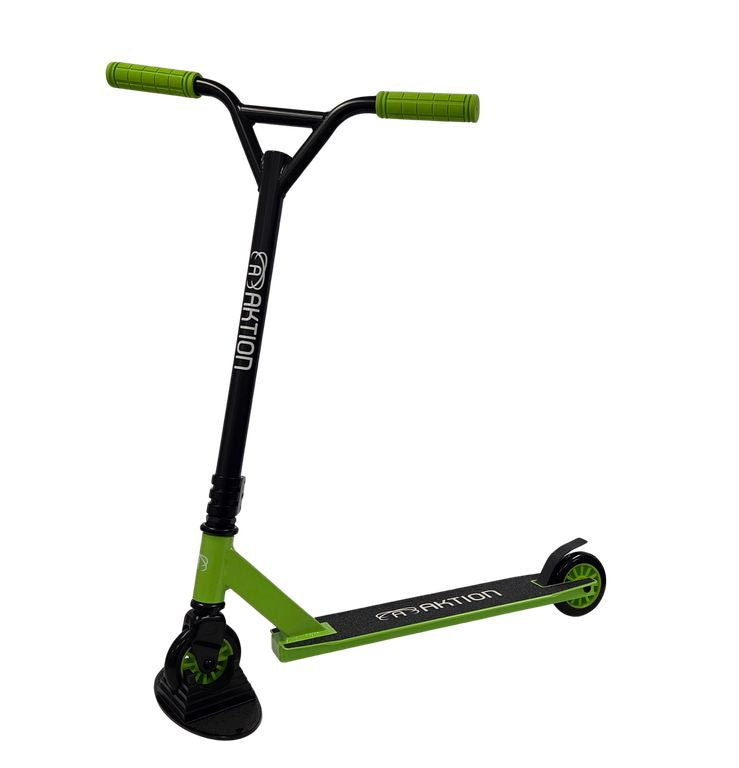 Black and green scooter - AKTION