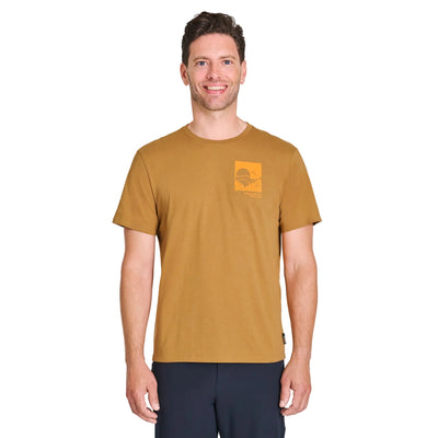 T-shirt Évasion de Chlorophylle pour hommes, porté de face