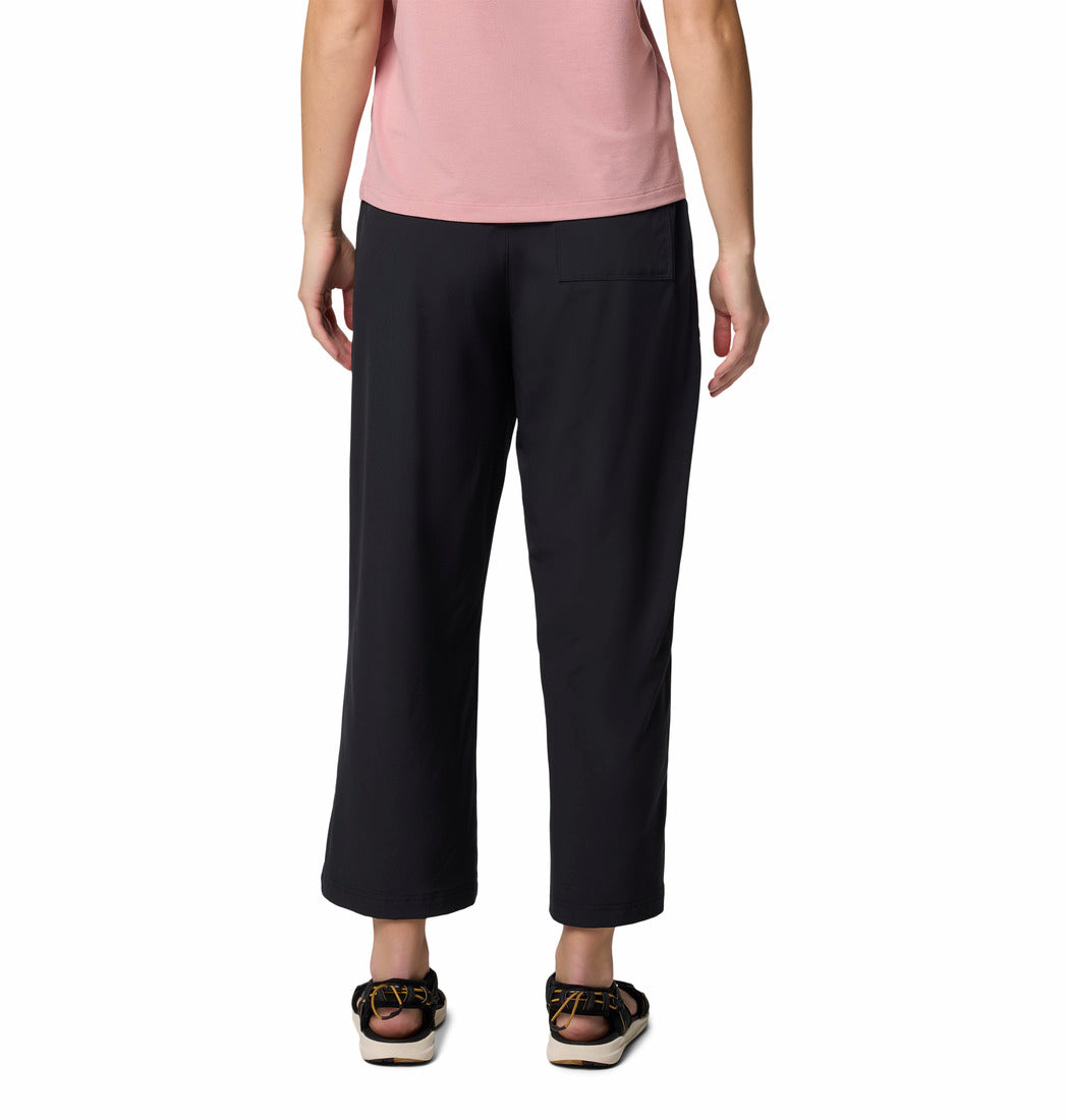 Columbia Women's Pants - BOUNDLESS BEAUTY CAPRI