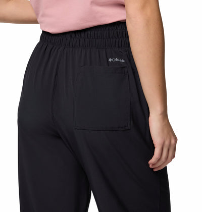 Columbia Women's Pants - BOUNDLESS BEAUTY CAPRI