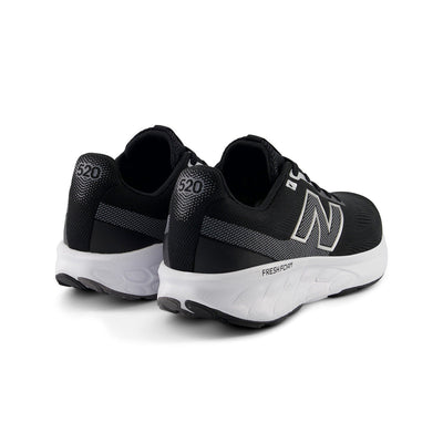 Souliers de course New Balance pour hommes - 520 V9