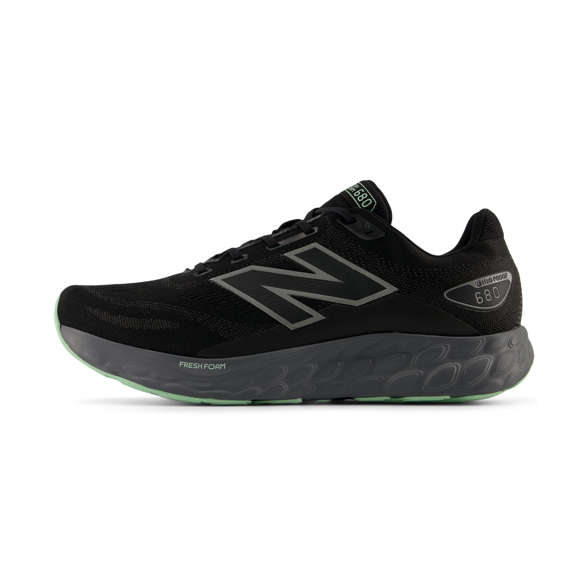 New Balance running shoes for men - 680 V8