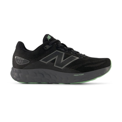 Souliers de course New balance pour femmes - 680 V8