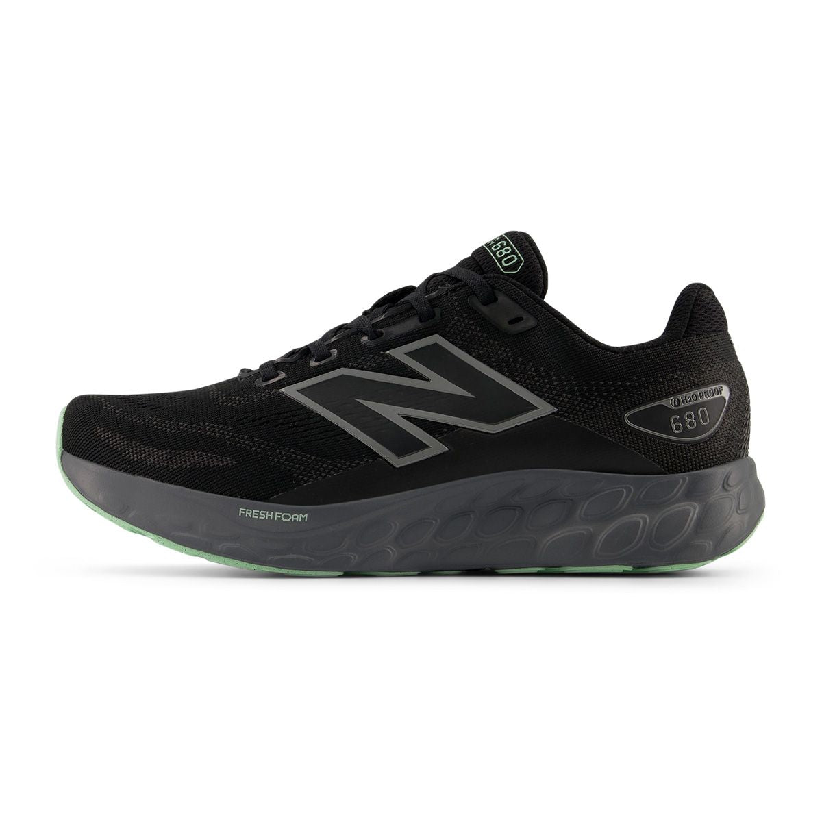 Souliers de course New balance pour femmes - 680 V8