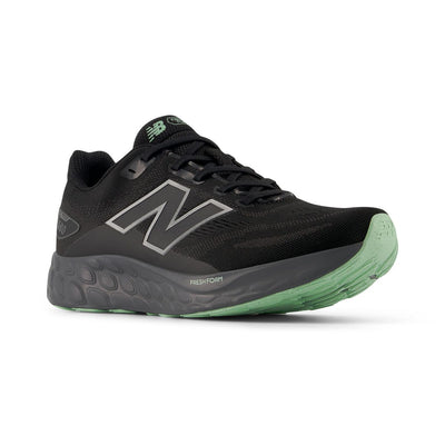 Souliers de course New balance pour femmes - 680 V8