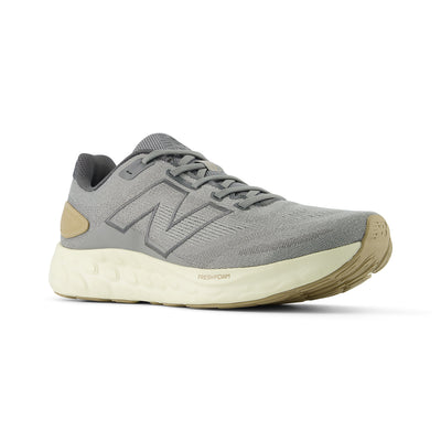 Souliers de course New Balance pour hommes - 680 V8 LARGE 2E