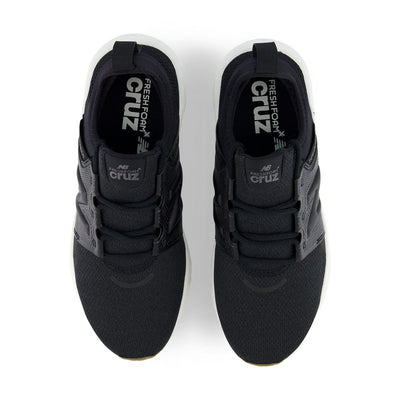 Souliers sports New Balance pour hommes - CRUZ V3