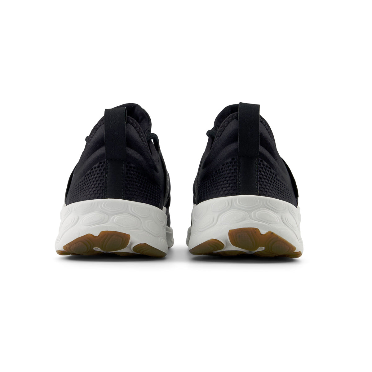 Souliers sports New Balance pour hommes - CRUZ V3
