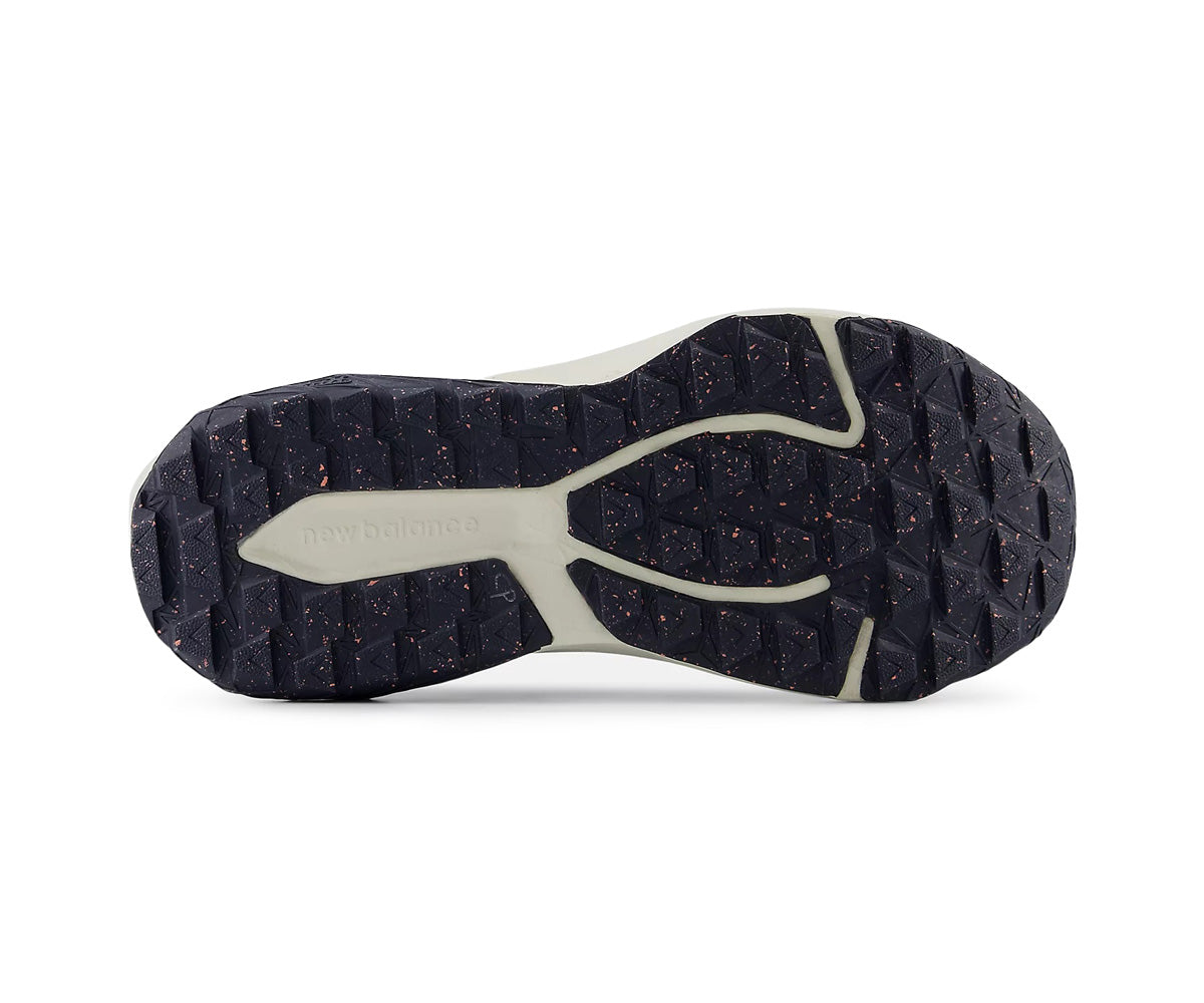 Souliers de course sur sentiers New Balance pour femmes - NITREL V6 WIDE