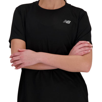 T-shirt New Balance pour femmes - WT41222