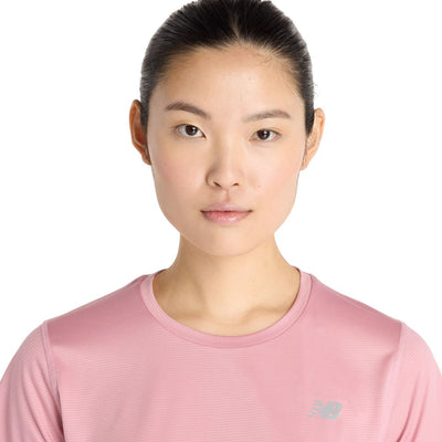 T-shirt New Balance pour femmes - WT41222