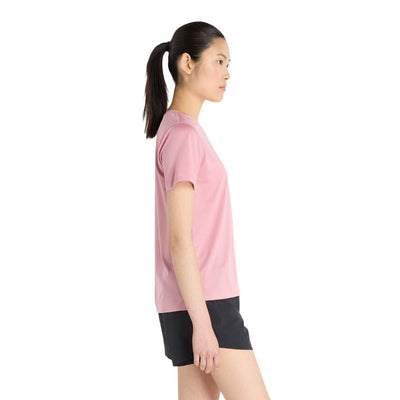 T-shirt New Balance pour femmes - WT41222