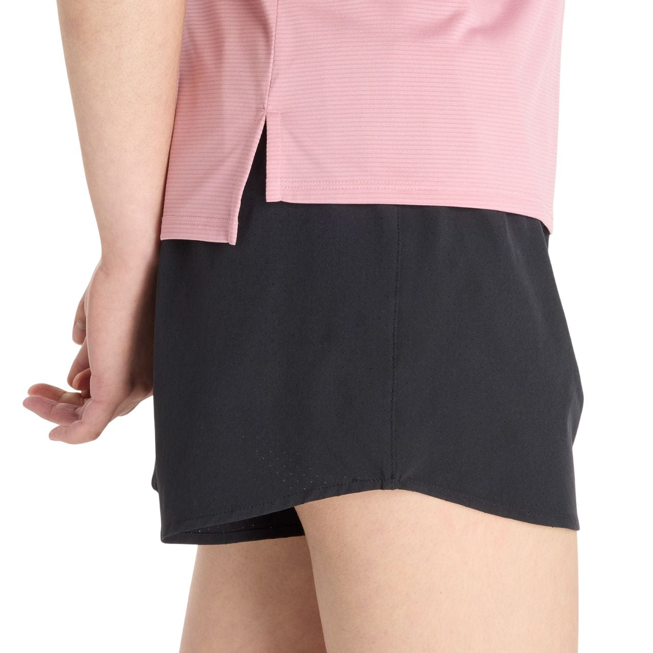 T-shirt New Balance pour femmes - WT41222