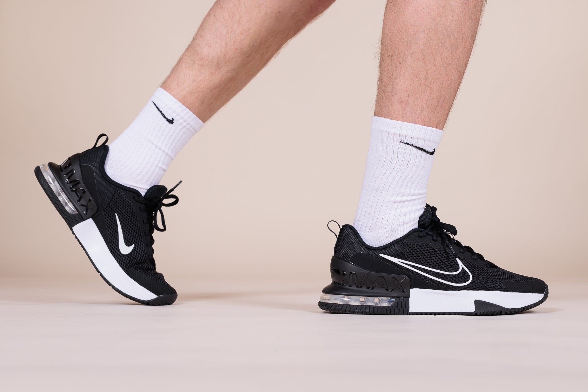 Souliers de sport pour hommes Nike - AIR MAX ALPHA TRAINER 6
