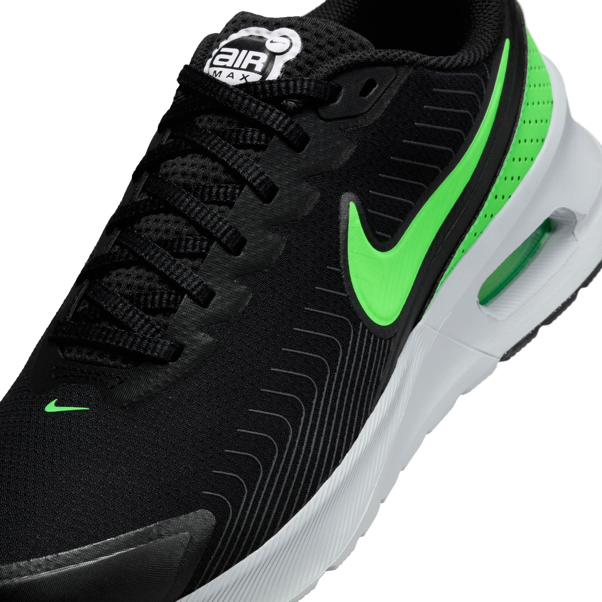 Souliers Nike pour hommes - AIR MAX NUAXIS