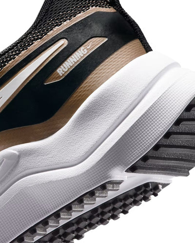 Souliers Nike pour filles junior - COSMIC RUNNER