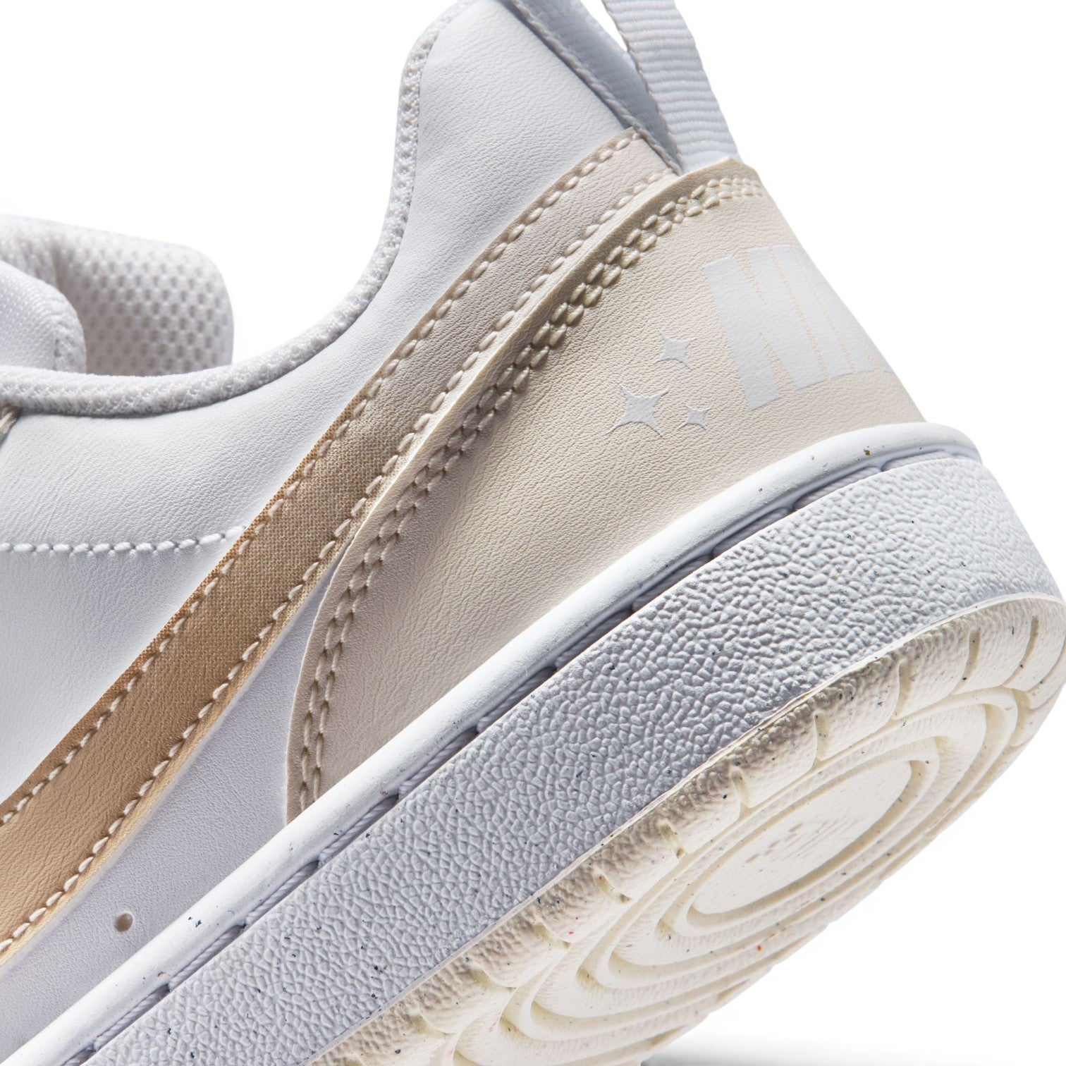 Souliers mode Nike pour filles junior - Court Borough Low