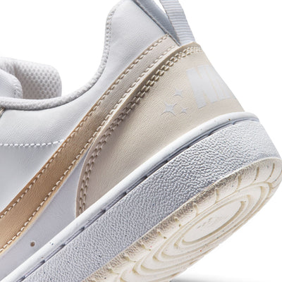 Souliers mode Nike pour filles junior - Court Borough Low