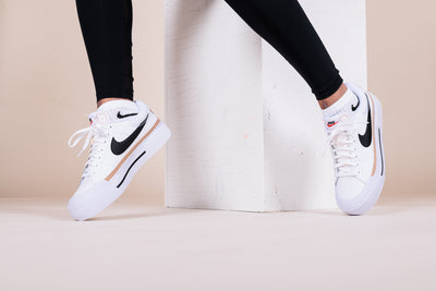Souliers sport Nike Femmes - COURT LEGACY LIFT