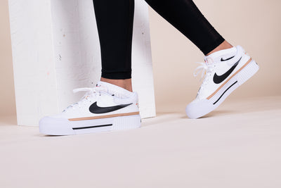Souliers sport Nike Femmes - COURT LEGACY LIFT