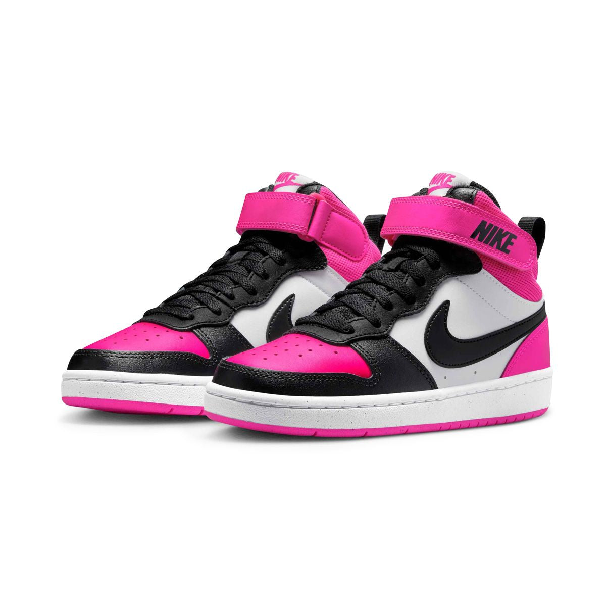 Souliers Nike pour filles (Junior) - COURT MID BOROUGH 2